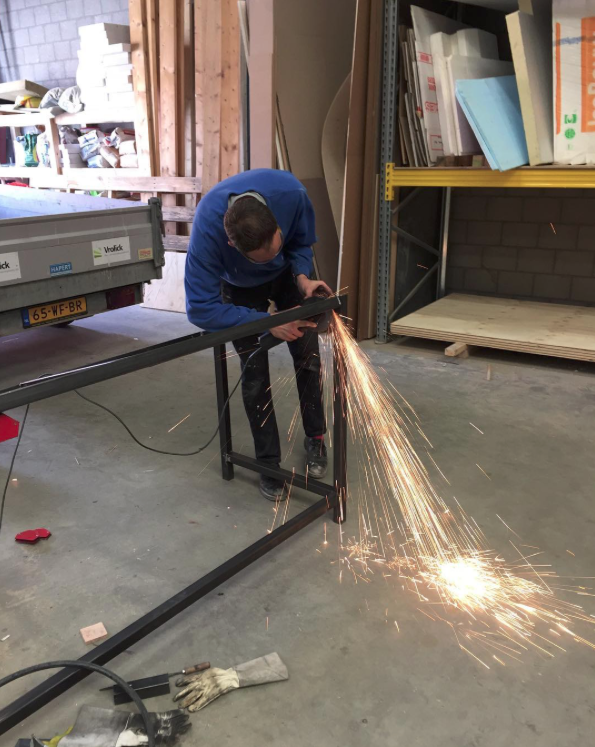 Image for De laatste hand wordt gelegd aan de onze nieuwste tentoonstelling #Binnenstebuiten die volgende week open gaat!