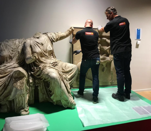 Image for De laatste grote beelden zijn vandaag op hun plek gezet. Studio RMO